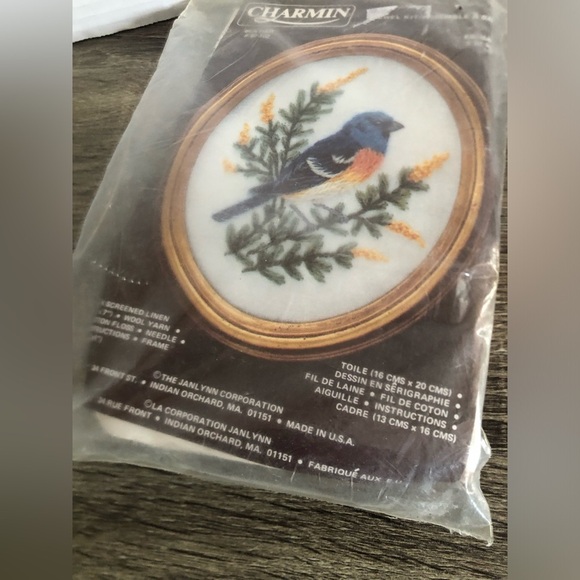 Vtg Charmin Bunting Crewel Kit - Picture 3 of 10